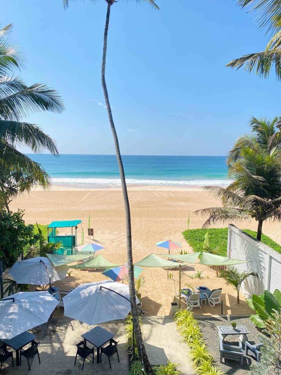 Josan Villa With A Glorious Beach And Sea View Habaraduwa Ngoại thất bức ảnh