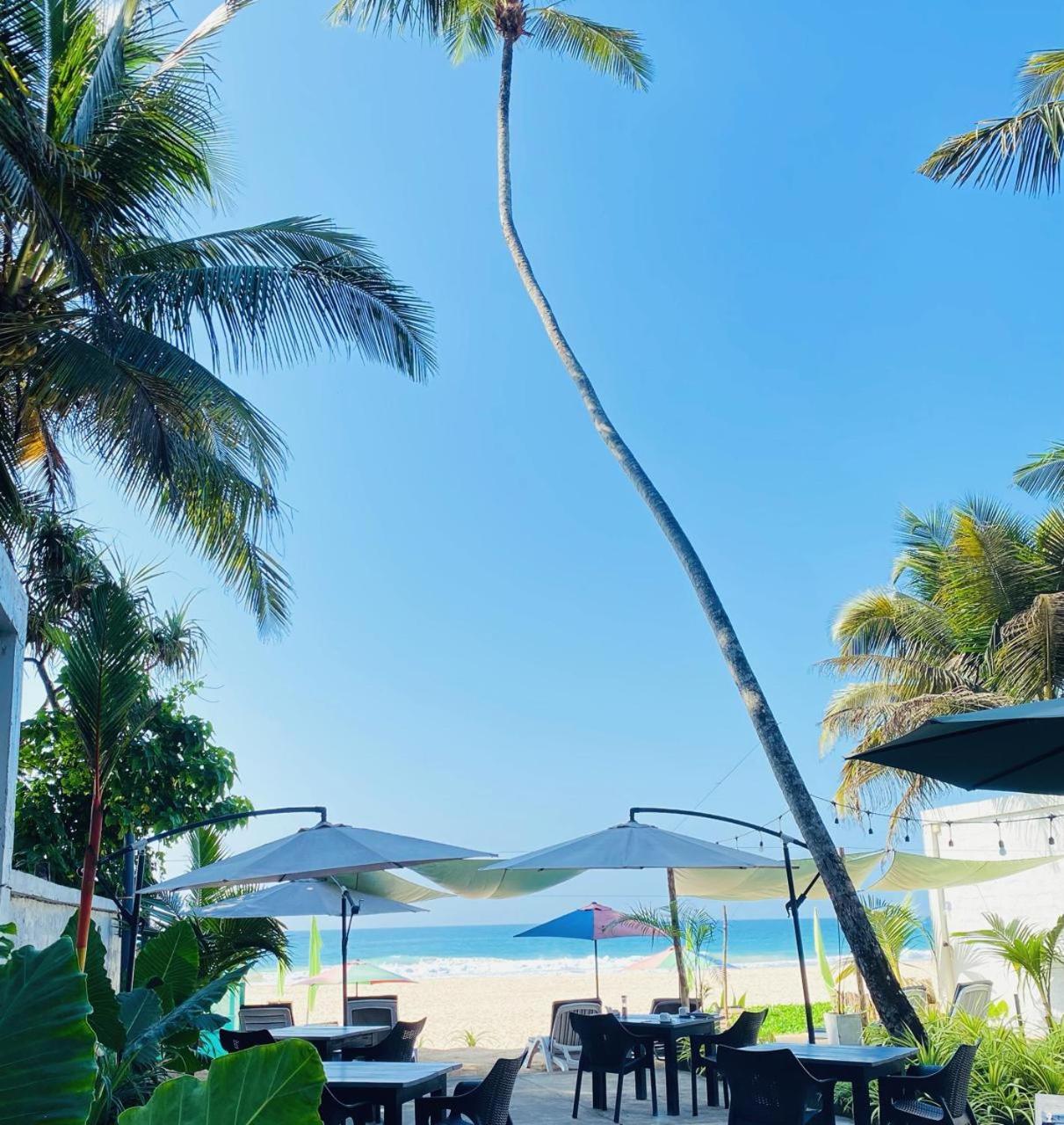 Josan Villa With A Glorious Beach And Sea View Habaraduwa Ngoại thất bức ảnh